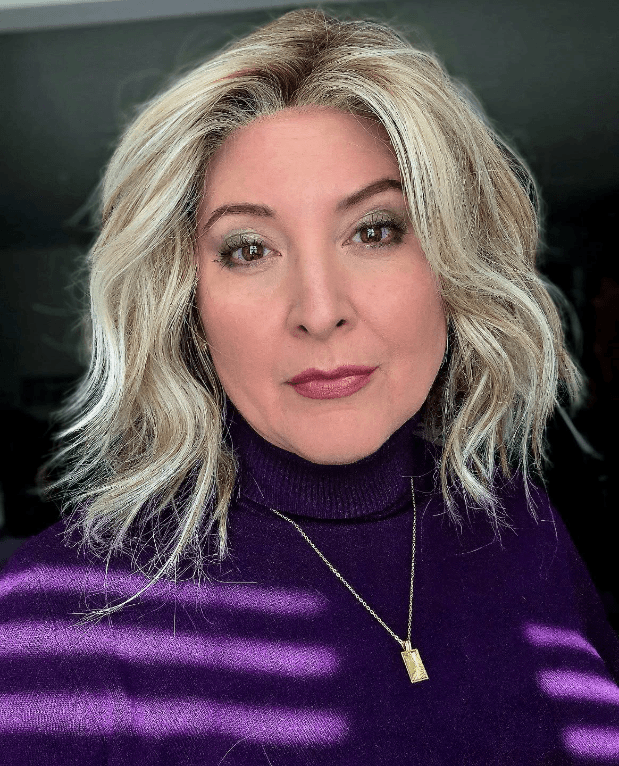 Tousled Dimensional Blonde Bob
